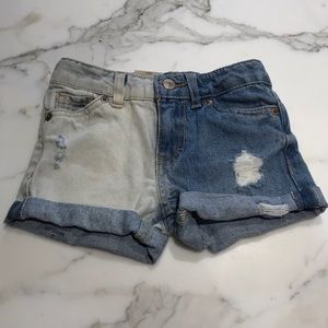 Levi’s Girlfriend Shorty Shorts 4 reg NEW